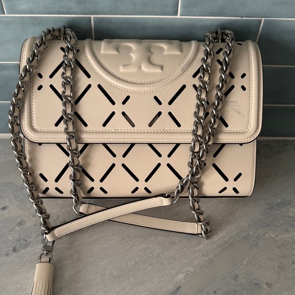 Tory Burch Handbags - Tory Burch Cream Cut-Out Shoulder Bag